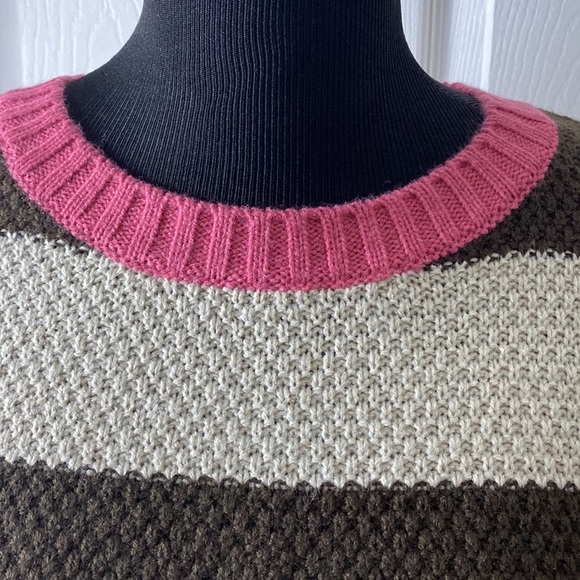 St John’s Bay Women’s Crewneck Sweater Beige Brown Pink sz L NWT - Picture 2 of 6